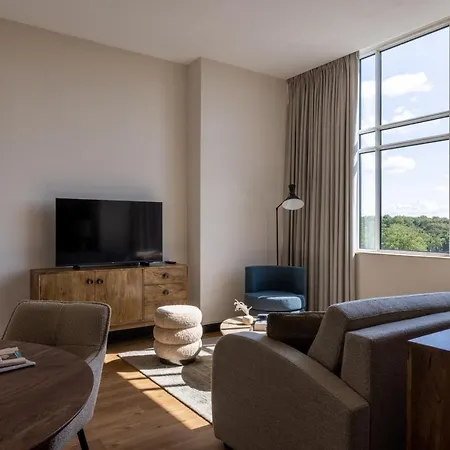 Appartement De Plesman Residences